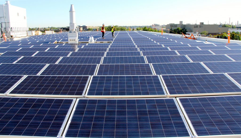 The roof of the Eastgate office building in Edmonton, home to an Environment Canada office, has 640 solar panels.